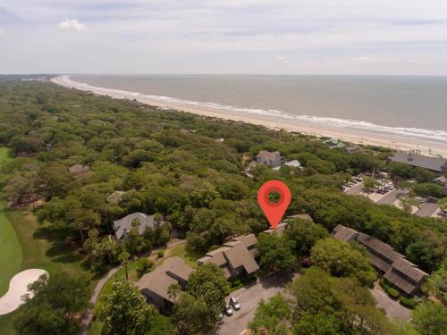 1386 Fairway Oaks
