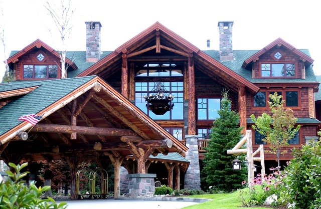 15-45% Off-Whiteface Lodge-Pools, Hot tubs, Spa, Game Room & Theatre!