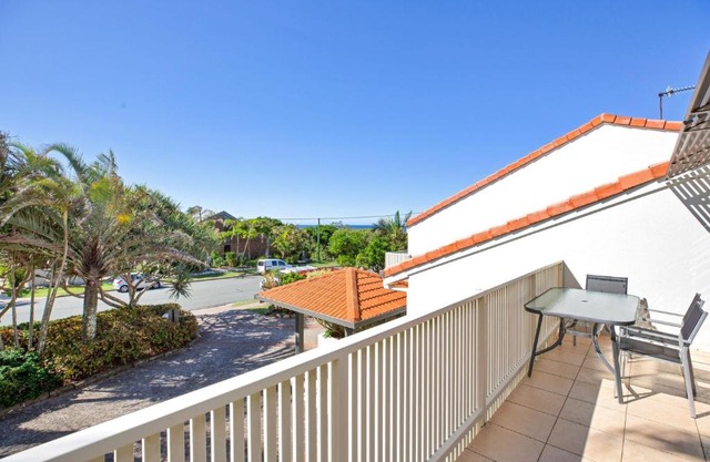 15 84 Peregian Court Resort