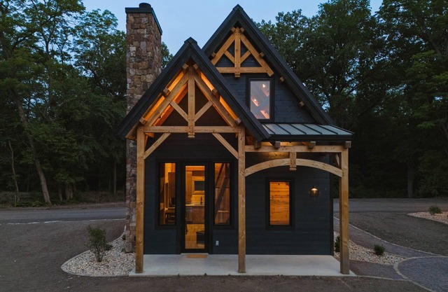 #15 Bass Bungalow
