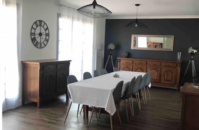 150 m² family home 15 minutes from the sea
