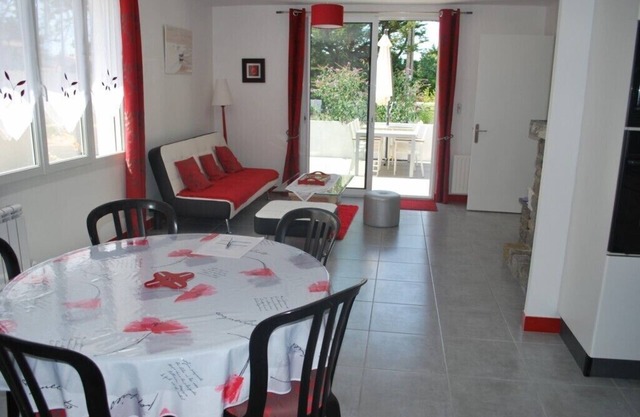 70m² MUY BONITA CASA 6 personas (2 habitaciones) 150 m del mar (pesca, pla