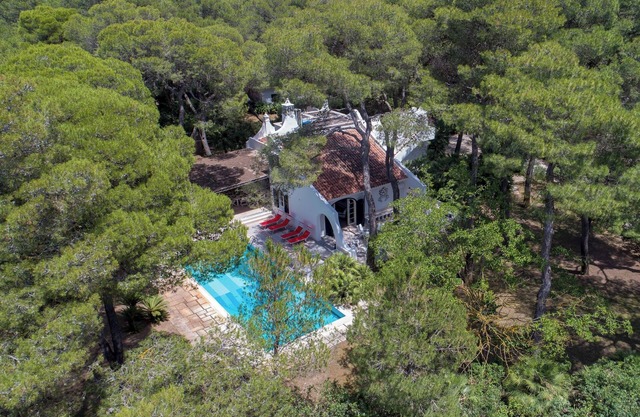 1634 Villa Denise. 1634 Villa Denise1634 Villa Denise1634 Villa Denise1634 Villa Denise1634 ...