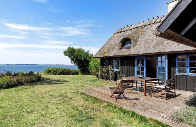 16642 Fårevejle - Vindekilde Strandvej 30