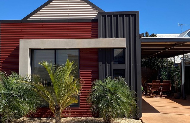 17 Cooyou Close - Perfect two bedroom two bathroom villa