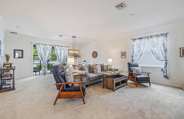 17845 Trails Edge SFH