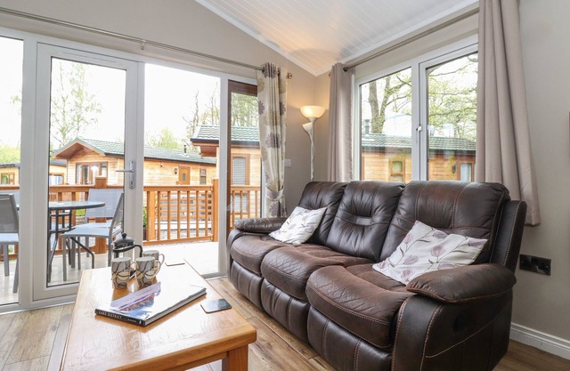 18 CRAKE VALLEY, family friendly in Water Yeat, Coniston Water