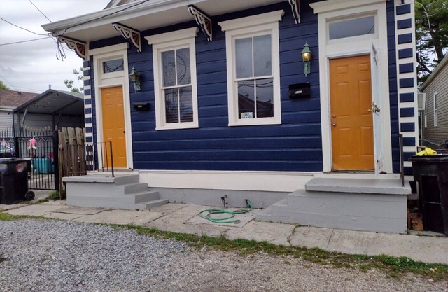 1800s Authentic Shotgun house. Completely remodeled