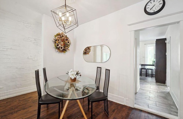 #182 Spacious 2 Floors Apt in Verdun with Backyard