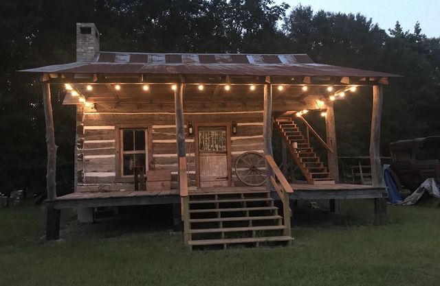 1830’s Log Cabin