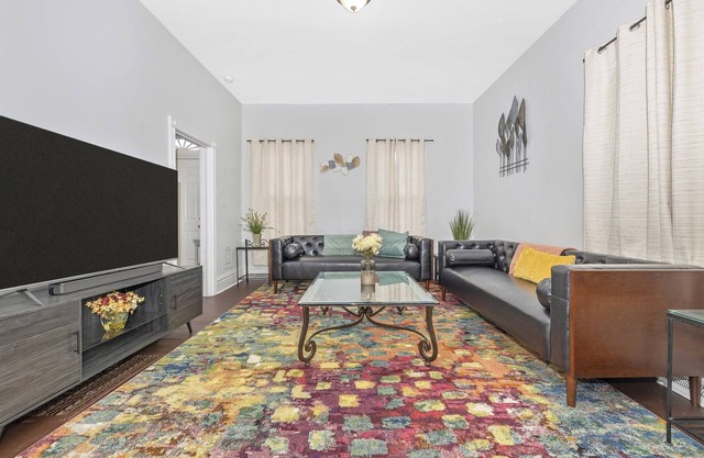 1879 Updated Home on Frederick Street