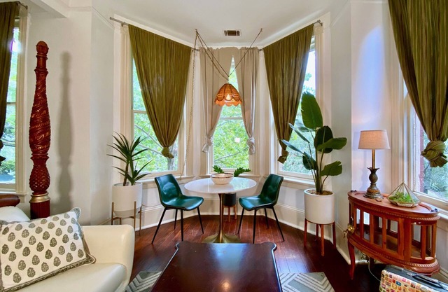 1896 Tattnall Collection: Villa