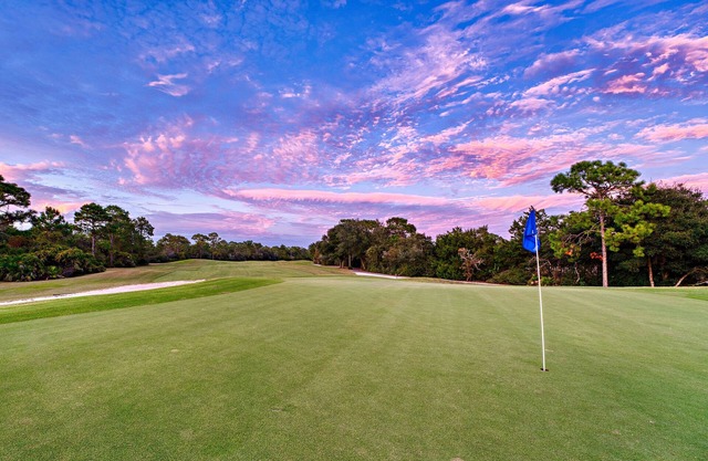 18th Green Getaway