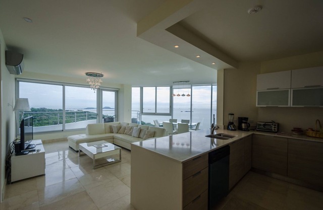 19L Impresionante Vista al Mar Playa Bonita Resort