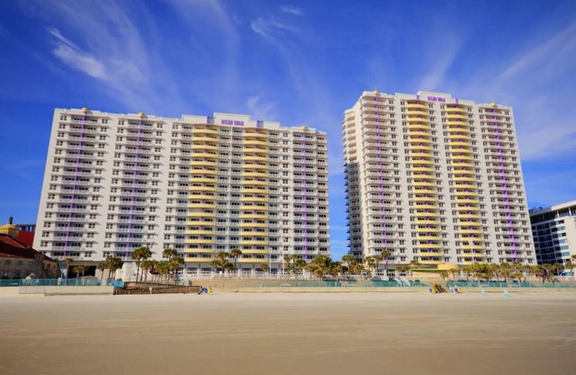 1Bed/1Bath Ocean Walk. Daytona Beach, FL!