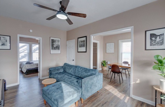 1Bedroom - Near Convention Center