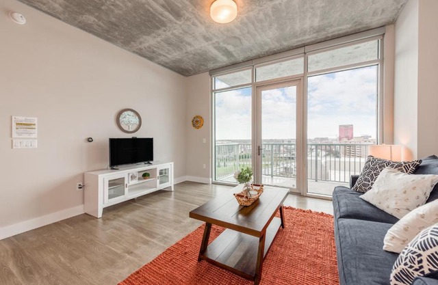 1BR furnished Apartment in Charlotte near Uptown Area apts