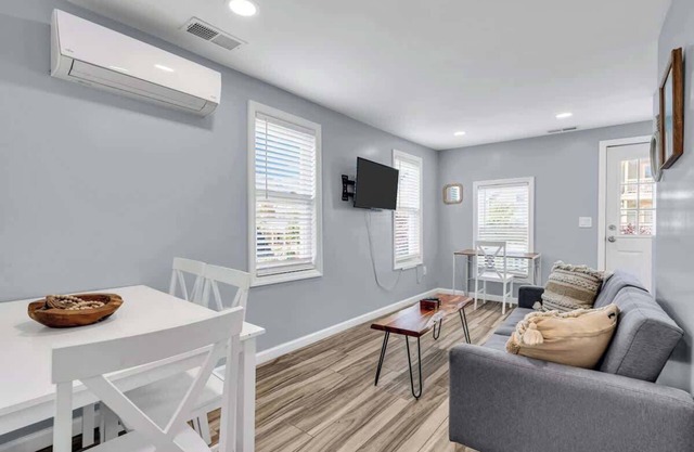1BR Luxury Victorian Apt | Near Beach & Asbury