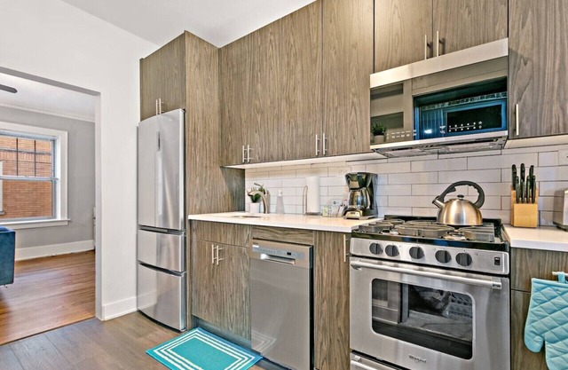 Tranquil & Airy 1BR Apt in Lincoln Square