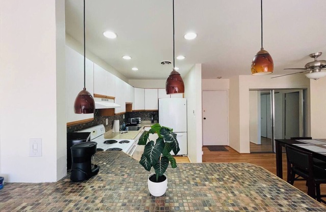 This apartment is a 1 bedroom(s), 1 bathrooms, located in Elkins Park, PA.