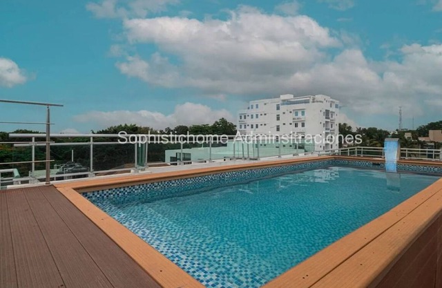 1BRHigh End Apartment PoolGym and social