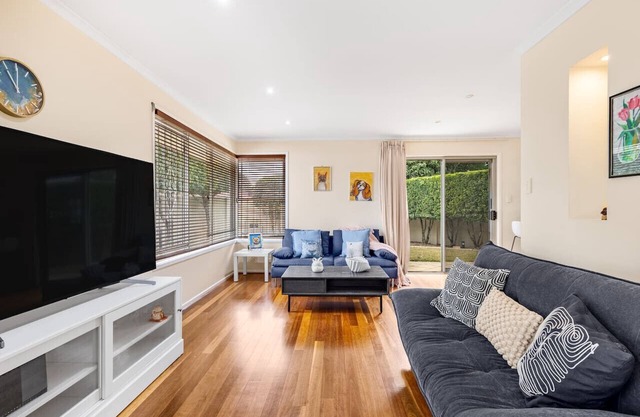 1Min to Mall! 3Beds Family Retreat@Sunnybank