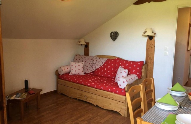 1.o piso, balcón, tv, 32m², La Joue du Loup