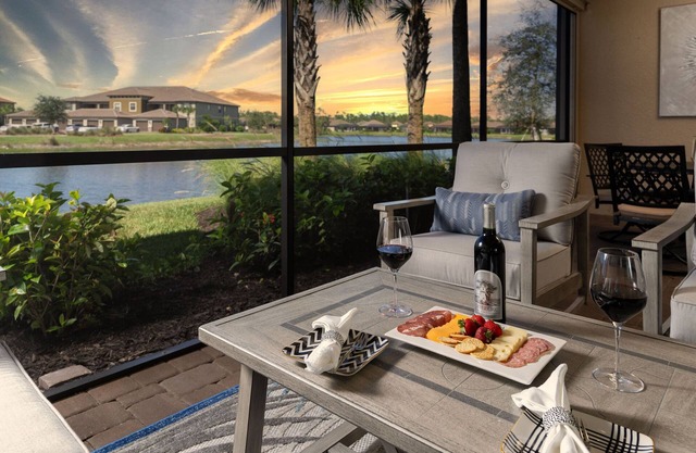 Super Summer Special WOW Decor, Water View, Resort Pool, Tennis, Pickleball