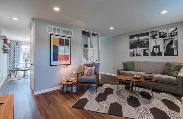 2 Bdrm Retreat Near KU Hospital | 30