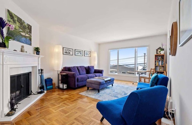 2 bed/2 bath in the heart of Bernal Heights