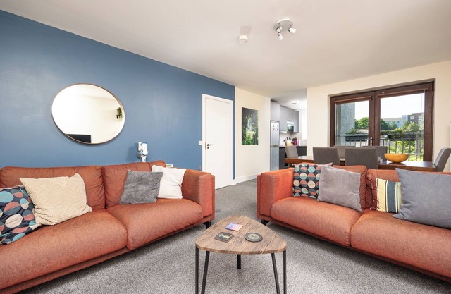 2 Bed Apartment near Dublin Heuston Station