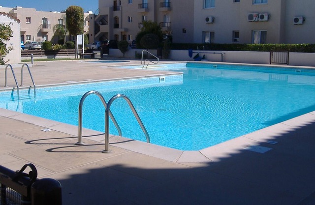 2 Bed Grd Floor Apartment + garden, Mandria Village, Paphos
