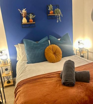 2 Bed House, DMU, Exclusive Area, Central Location
