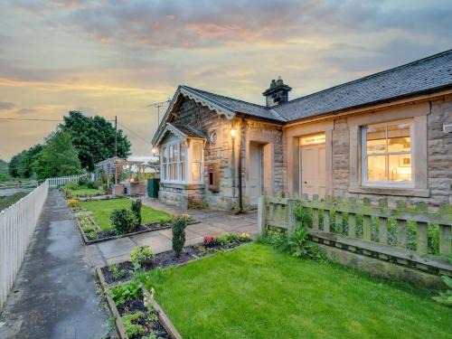 2 Bed in Leyburn 78575