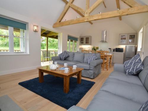 2 bed in Sherborne 80735