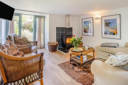 2 Bed in The Hendre oc-h33314