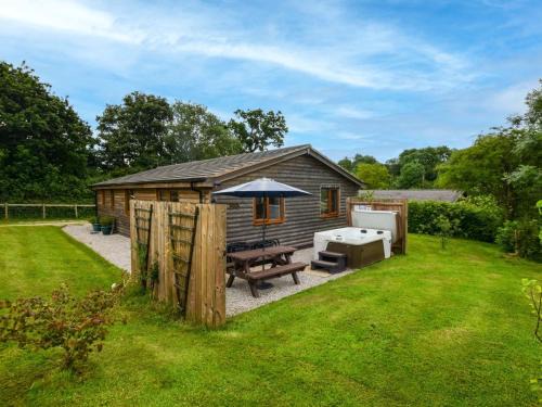 2 bed property in Stanton-By-Bridge 78582