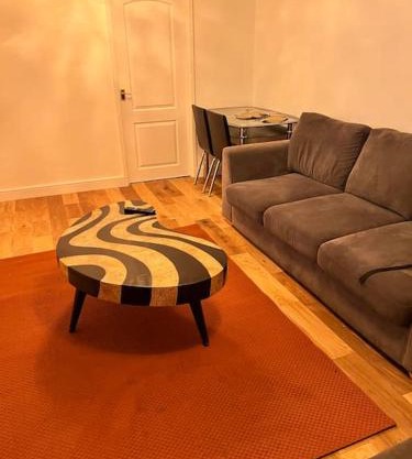 2 bed Solihull near NEC Airport, JLR, Resort Wrld