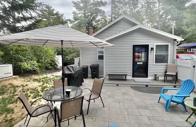2-bedroom 1 bath remodeled cottage