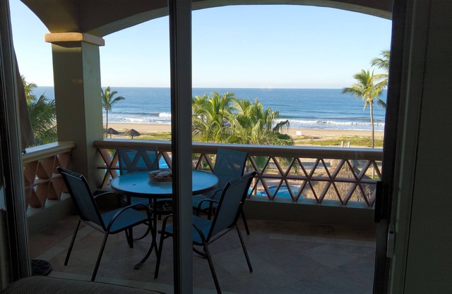 2 dormitorios / 2 baños Penthouse EDM Golf & Beach Resort 58 yardas a 3. 5 millas de playa