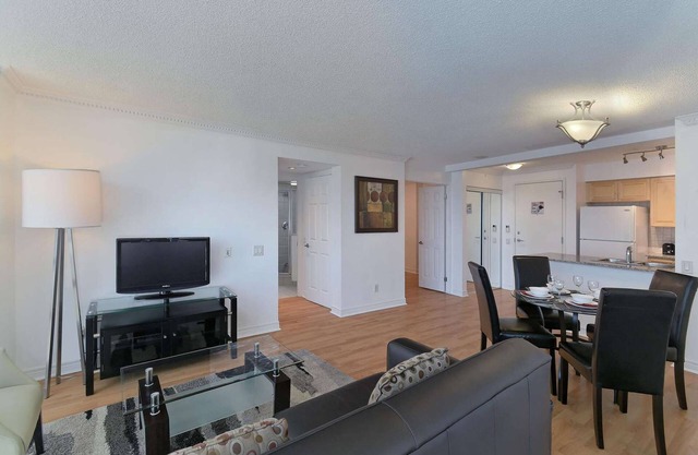2 Bedroom/2 Bathroom Suite