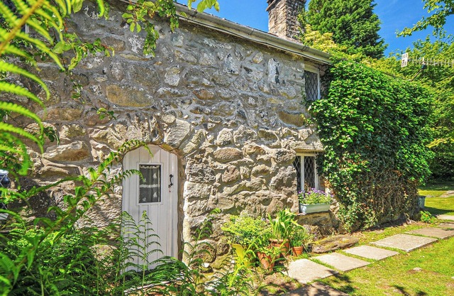 Alojamiento de 2 habitaciones en Garndolbenmaen, near Porthmadog