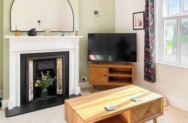 2 bedroom accommodation in Hurworth, near Darlington