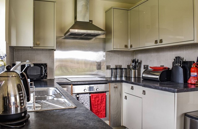 2 bedroom accommodation in Kiltarlity