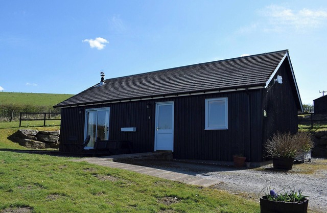 2 bedroom accommodation in Aberfeldy