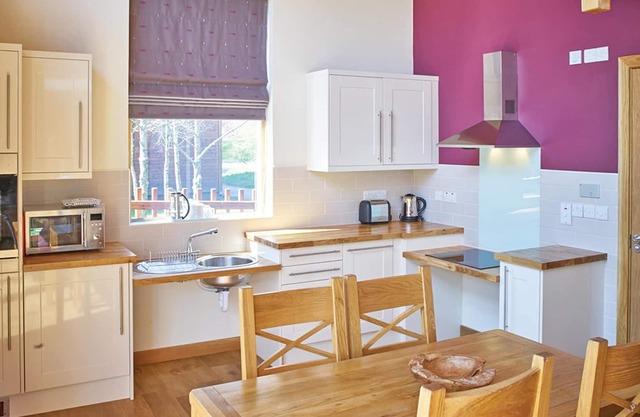 2 bedroom accommodation in Callander, Stirlingshire