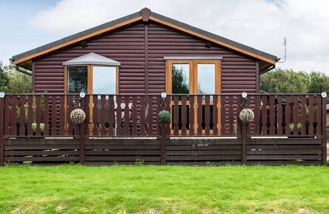 2 bedroom accommodation in Carnforth