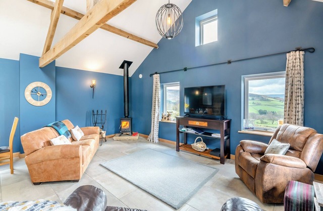 2 bedroom accommodation in Chop Gate