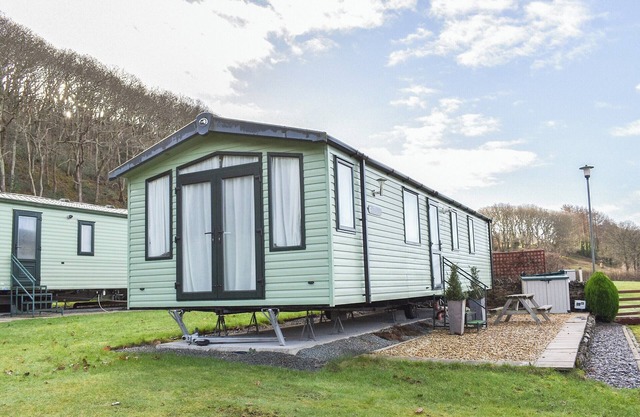 2 bedroom accommodation in Talsarnau, near Harlech