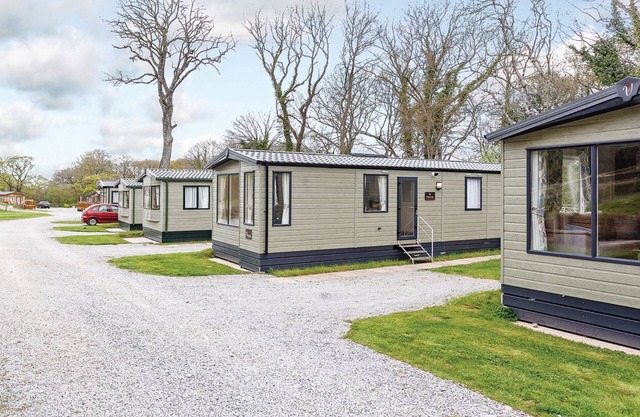 2 bedroom accommodation in Woodbury